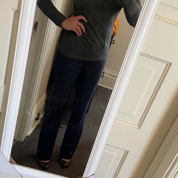 Women’s express black and blue slacks 6R - Picture 11 of 12